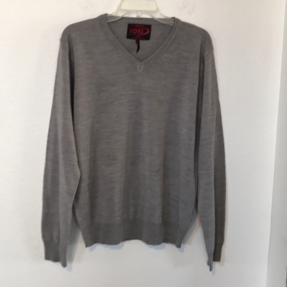 🩶YOKI SWEATER GREY NWOT SIZE L EXCELLENT CONDITION!
